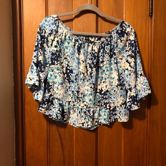 Design Lab off the Shoulder Floral Blouse - Picture 1 of 7
